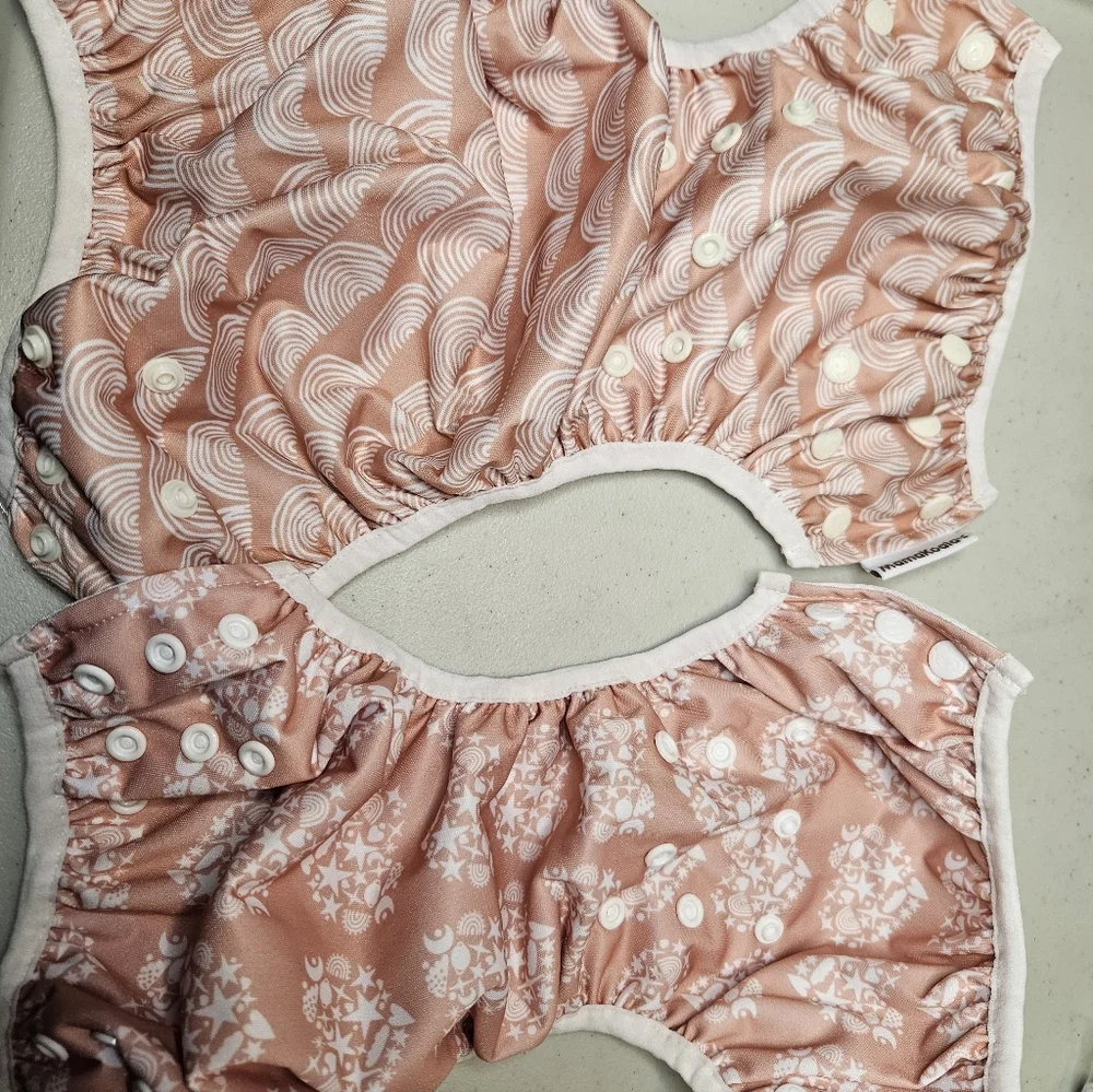 Mama Koala 2 Diaper covers Peachy Colored New